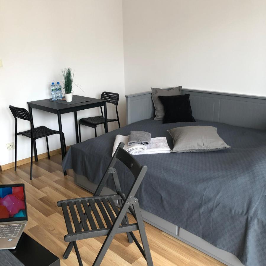 Sweet Apartment Bemowo Варшава Екстер'єр фото